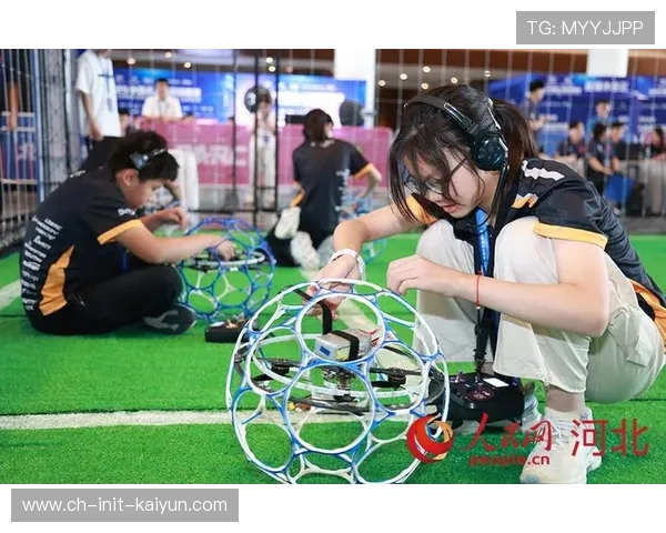 无人机足球锦标赛推亲民票价,联动商圈促消费