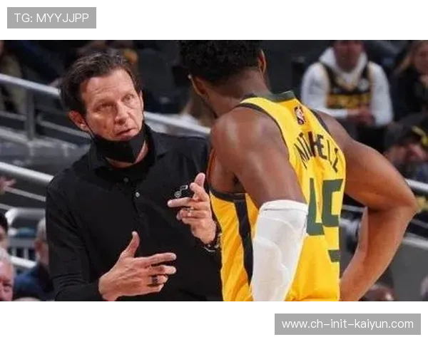 爵士队主帅斯奈德获续约，年薪曝光跻身联盟前五