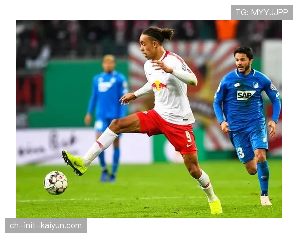 纪录片《90秒定胜负》聚焦德甲赛场上的经典攻防转换进球